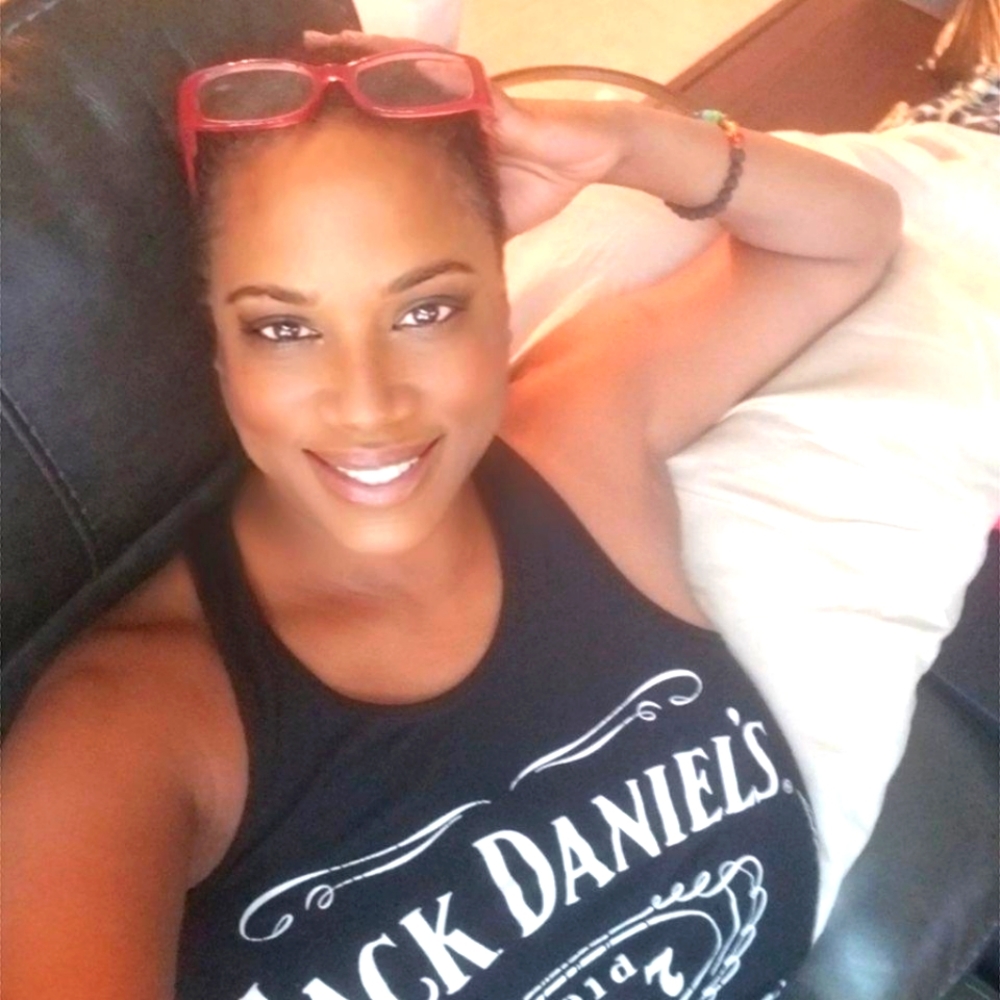 Meet your Posher, Angela